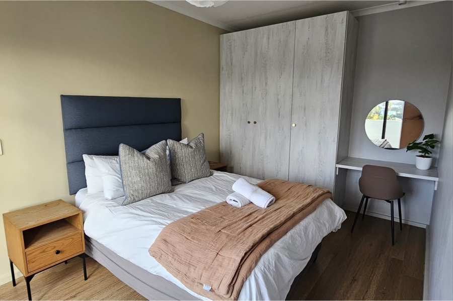 1 Bedroom Property for Sale in Bloubergstrand Western Cape